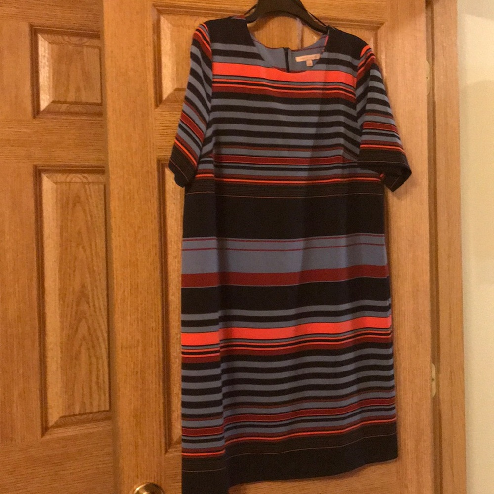 Dress with horizontal stripes.